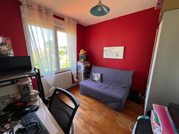 Bruges centre Maison T4, 3 chambres, jardin.