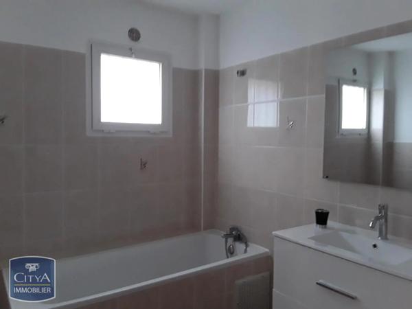 Appartement à louer 2 pièces 50.67m²