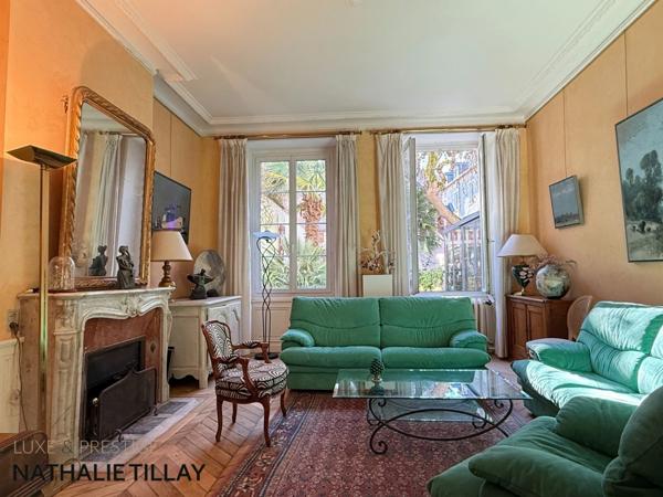 Maison de ville de 1850 , à vendre , Orleans cathédrale