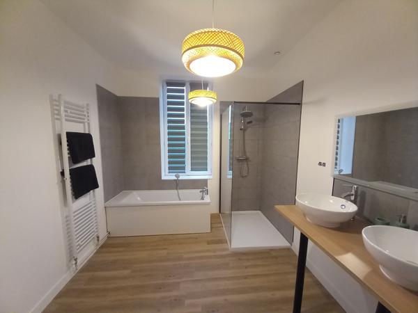 Maison 7 pièces - 142 m²