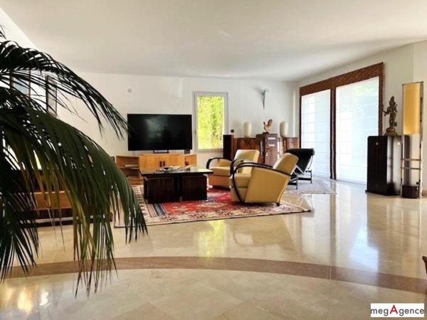 Maison à ECOUFLANT, 49000 - 7 pièces 280m²