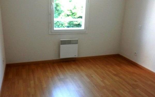 Appartement à vendre    2 pièces •  Aire-sur-l'Adour