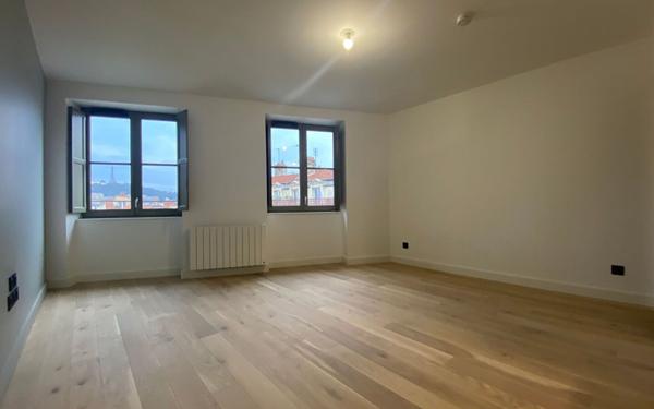 Appartement à louer    1 pièce • 32,40 m2 Lyon 1