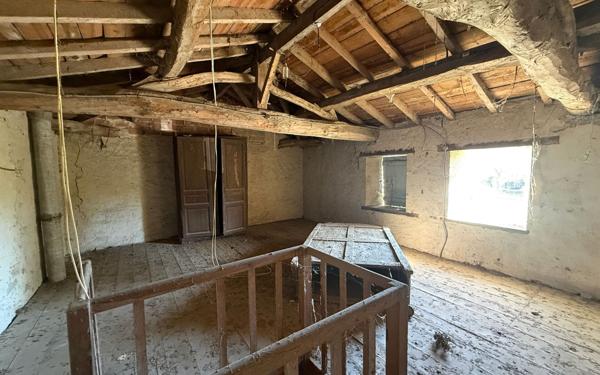 Maison à vendre    5 pièces •  Saint-Pardon-de-Conques