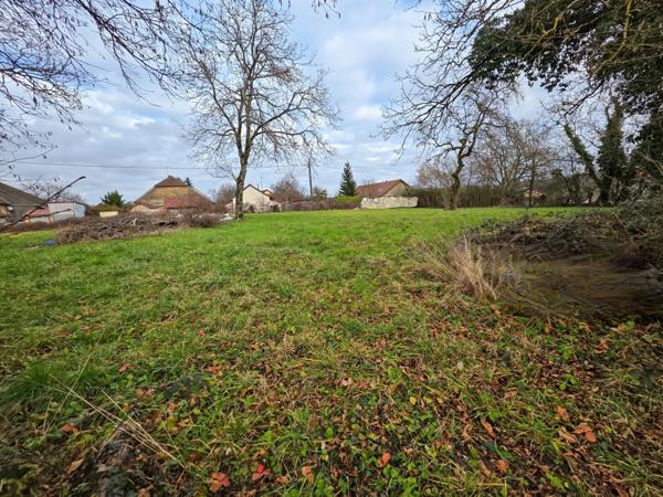 Terrain à vendre de 1 200,00 m² VERS SOUS SELLIERES (39)