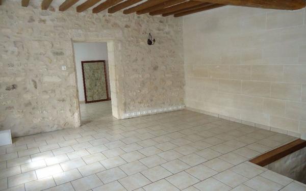 Maison à louer    5 pièces •  Rethondes