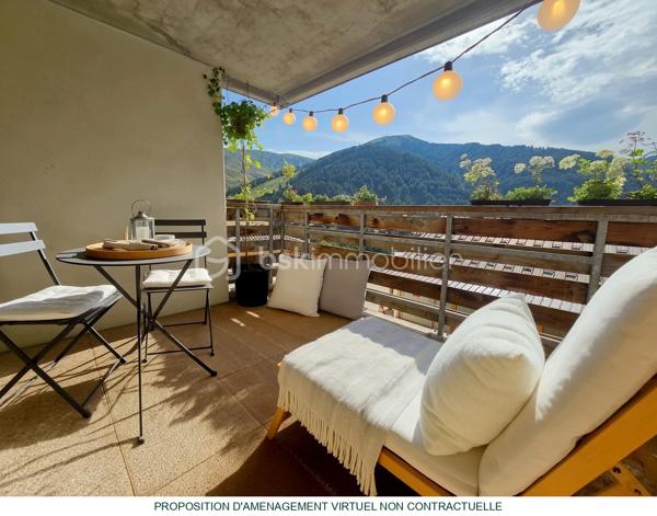 Idéal résidence secondaire ou investissement locatif

Valérie LARRIER vous propose **EN EXCLUSIVITE** ce charmant studio de 31 m², parfaitement agencé et prêt à accueillir vos projets.

✨ Les atouts du bien :
Un séjour lumineux avec kitchenette, idéal pour se détendre
Un coin montagne avec clic clac 
Une agréable TERRASSE de plus de 8 m2 pour profiter des beaux jours
Proche des pistes de skis
Casier à skis

Résidence avec ascenseur
VENDU AVEC UNE PLACE DE PARKING PRIVATIVE EXTERIEURE
LES CHARGES SONT DE 1400 € / AN. ELLES COMPRENNENT L'EAU + L'ELECTRICITE
TF DE 650 €

Contactez moi pour tout renseignement ou pour effectuer visite