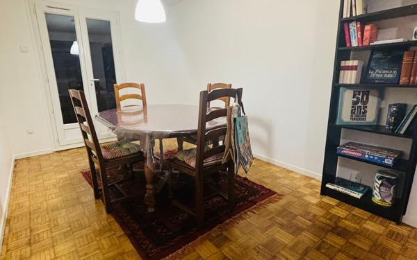 Maison à vendre    5 pièces •  Stains