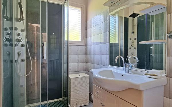 Maison à vendre    5 pièces •  Saint-Martin-de-Valgalgues