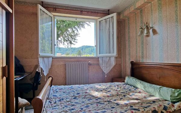 Maison à vendre    5 pièces •  Saint-Martin-de-Valgalgues