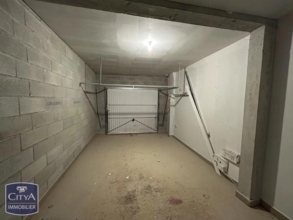 Maison à vendre 8 pièces 144.43m² La Chapelle-Saint-Ursin (18570)