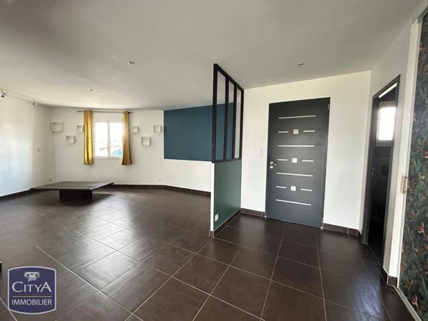 Maison à vendre 8 pièces 144.43m² La Chapelle-Saint-Ursin (18570)
