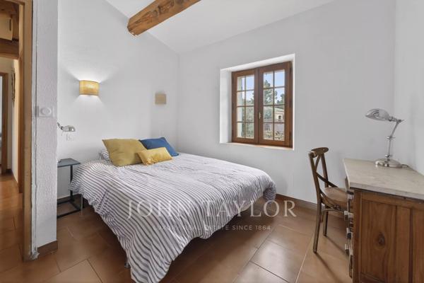 Maison avec piscine dans un quartier prisé de La Cadière-d’Azur