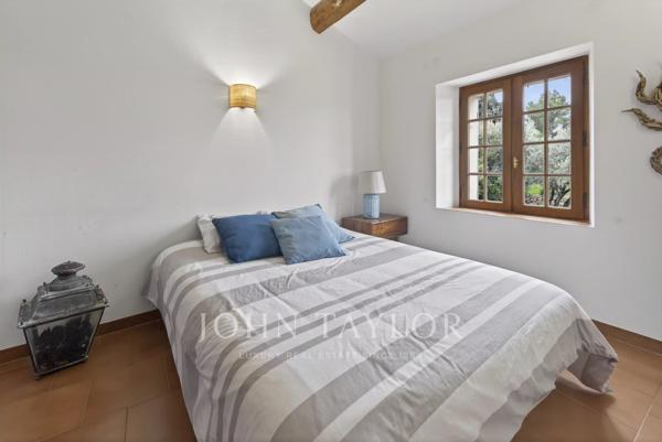 Maison avec piscine dans un quartier prisé de La Cadière-d’Azur