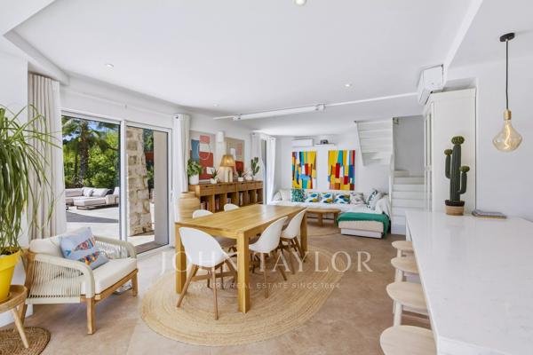 Élégante villa avec piscine et jardin exotique – Proche centre et mer