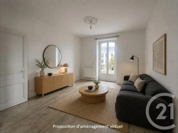 Appartement T3 à vendre  3 pièces - 70,98 m 2   DINARD  - 35