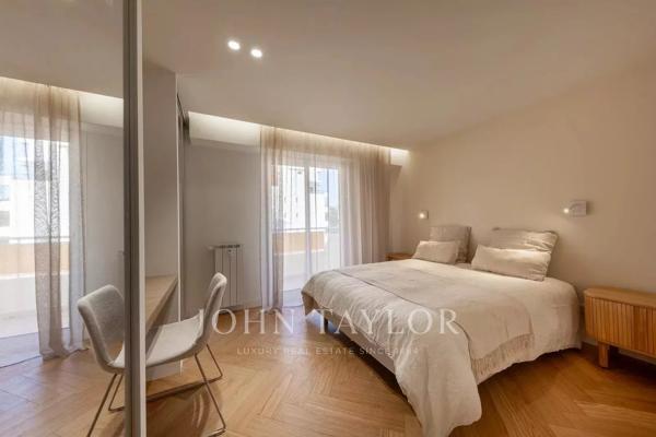 PORT VAUBAN ANTIBES / DERNIER ETAGE