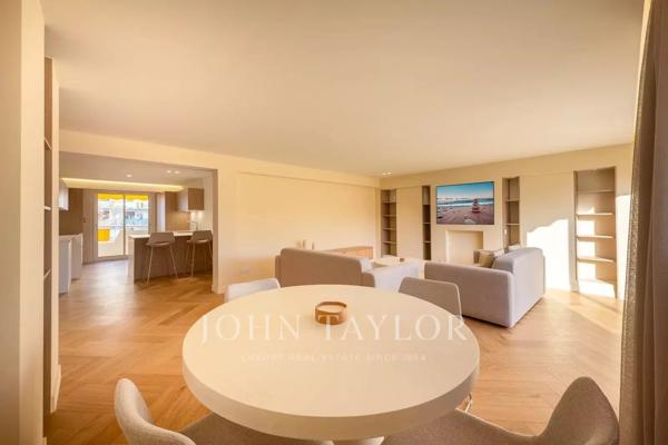 PORT VAUBAN ANTIBES / DERNIER ETAGE