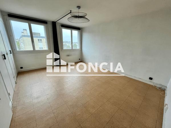 Location Studio 31.85 m² - 3 RUE MIRABEAU Brest 29200