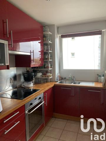Appartement 4 pièces de 77 m² à LA PLAINE-SAINT-DENIS (93210)