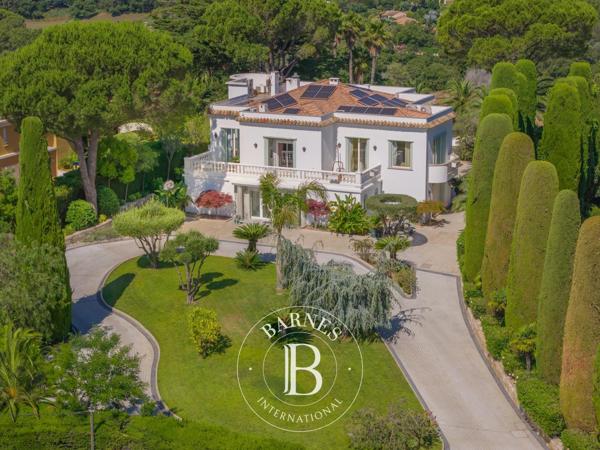Mandelieu-la-Napoule, Villa 6 Chambres -  407 m² à vendre