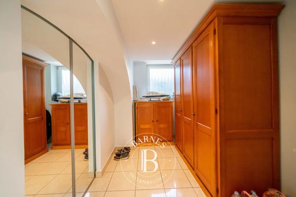 Mandelieu-la-Napoule, Villa 6 Chambres -  407 m² à vendre