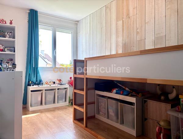 Vente
                Maison90 m² - 6 Pièces -
                    CHERBOURG EN COTENTIN (50120)