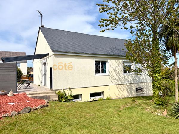Vente
                Maison90 m² - 6 Pièces -
                    CHERBOURG EN COTENTIN (50120)