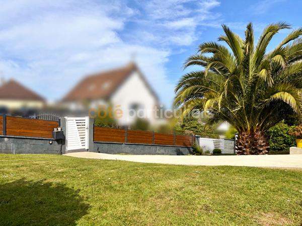 Vente
                Maison90 m² - 6 Pièces -
                    CHERBOURG EN COTENTIN (50120)