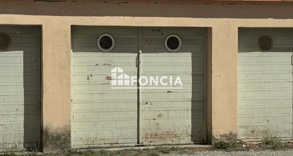 À vendre Parking 18 m² - Avignon 84000