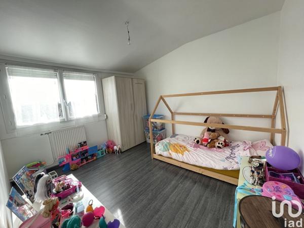 Maison 4 pièces de 83 m² à Ribécourt-Dreslincourt (60170)