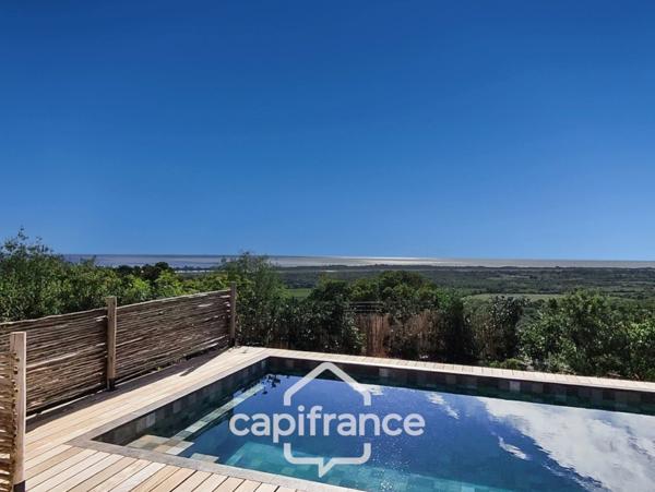 Maison à vendre 5 pièces VENTISERI (20) de 136 m2 Vue mer et piscine chauffée