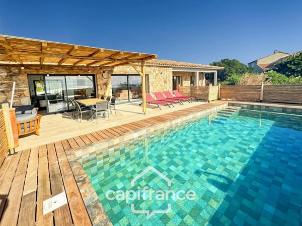 Maison à vendre 5 pièces VENTISERI (20) de 136 m2 Vue mer et piscine chauffée