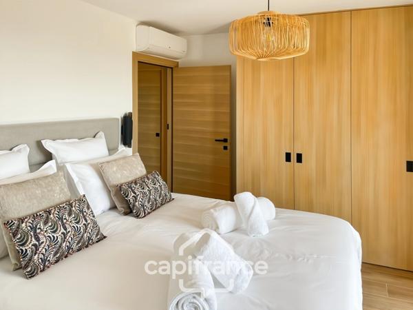 Maison à vendre 5 pièces VENTISERI (20) de 136 m2 Vue mer et piscine chauffée