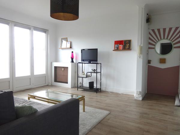Appartement
         2 pièces
        - 45 m² Exclusivité 76 000 € *