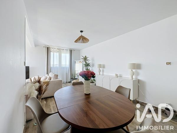 Appartement à vendre 3 pièces 78 m² Nîmes