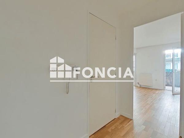 Location Appartement 2 pièces 48.4 m² - 3 BIS AU 11 BIS RUE DE LA FRAT Noisy Le Sec 93130