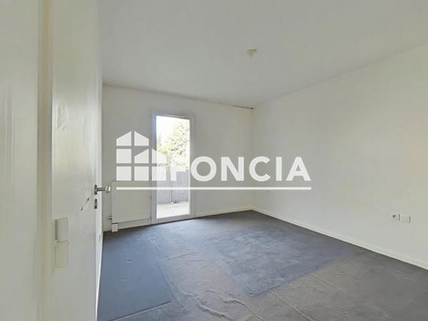 Location Appartement 2 pièces 48.4 m² - 3 BIS AU 11 BIS RUE DE LA FRAT Noisy Le Sec 93130