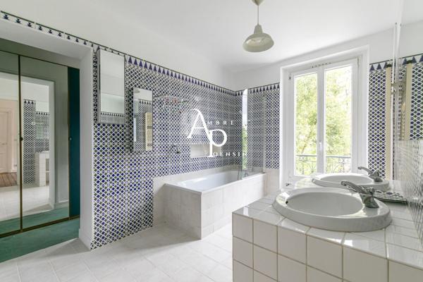 Maison à ROSNY SOUS BOIS (93110)