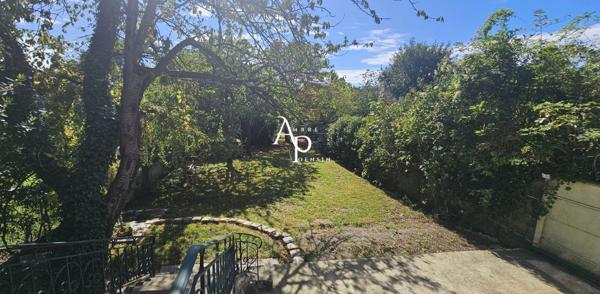 Maison à ROSNY SOUS BOIS (93110)