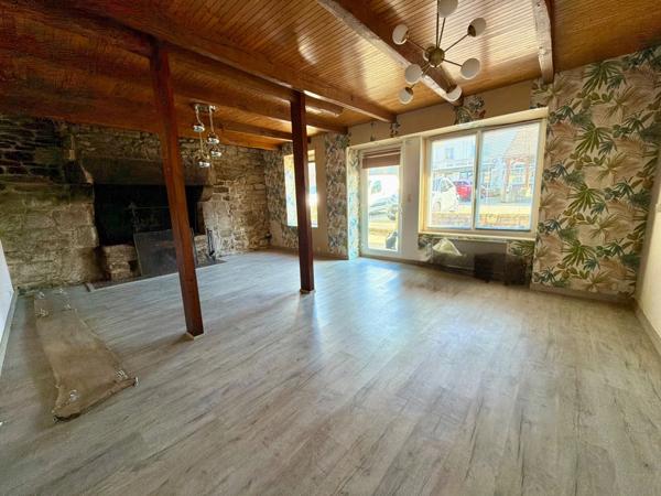Maison à vendre 6 pièces  (56)