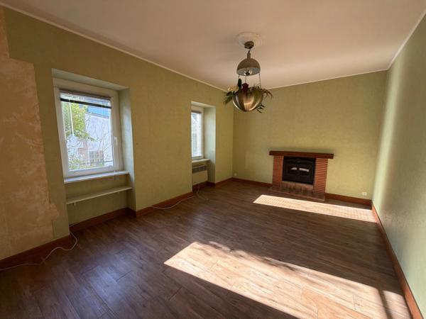 Maison à vendre 6 pièces  (56)