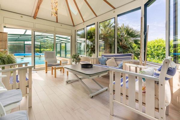 [BAISSE DE PRIX] Maison 6 pièces 170m2 avec piscine chauffée