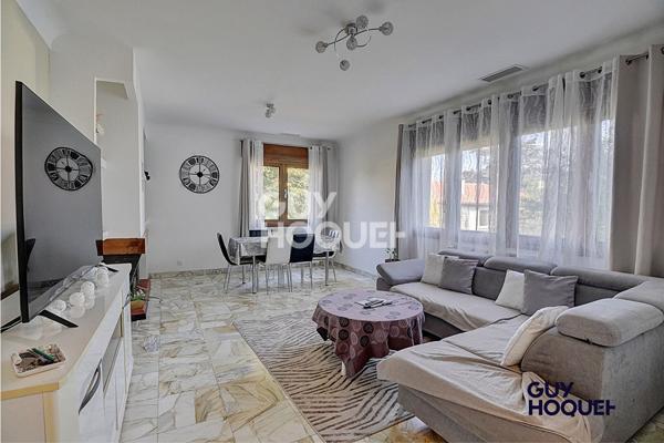 MAISON ENTIEREMENT RENOVEE AVEC JARDIN - AUCUNE MITOYENNETE