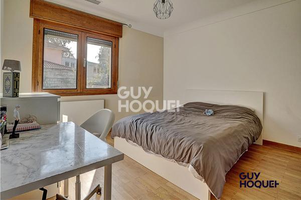 MAISON ENTIEREMENT RENOVEE AVEC JARDIN - AUCUNE MITOYENNETE