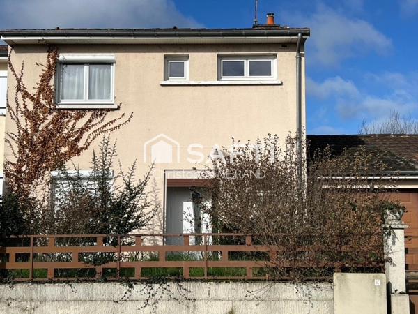 Dans ce centre proche des commerces de INGRANDES