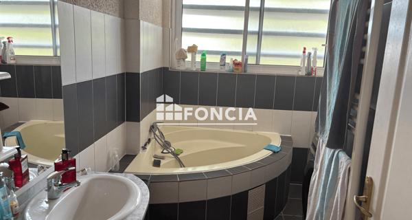 À vendre Appartement 3 pièces 66 m² - Agen 47000