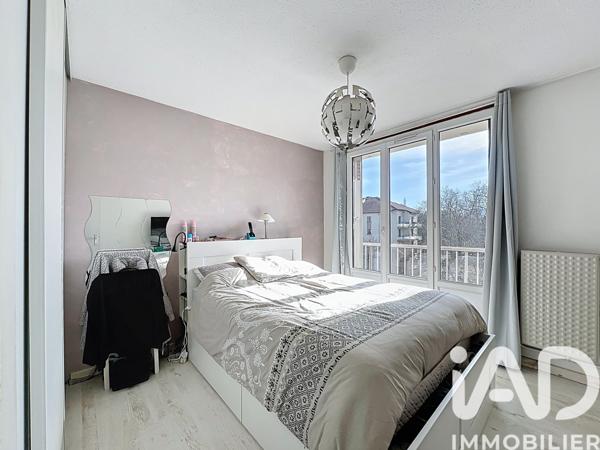 Appartement à vendre 4 pièces 79 m² Le Pont-de-Claix