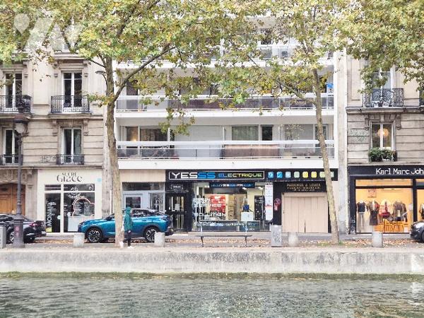 63 quai de Valmy-PARIS 75010, studio de 26,46m² au 4ème avec terrasse de 4m² vue canal Saint-Martin.