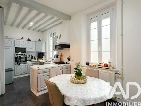 Maison à vendre 8 pièces 212 m² Grandvilliers